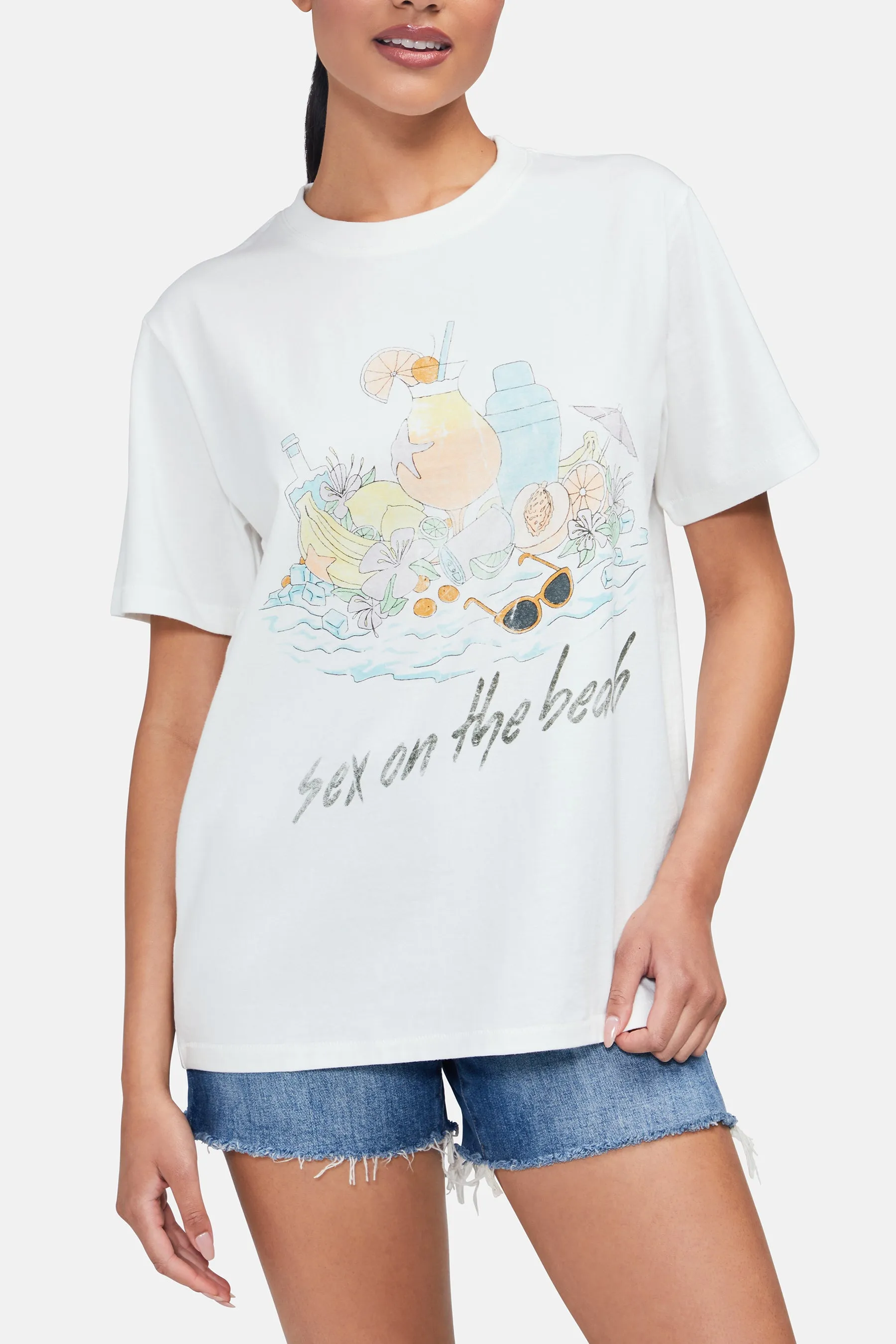 Beach Drinks Ryan Tee | Clean White