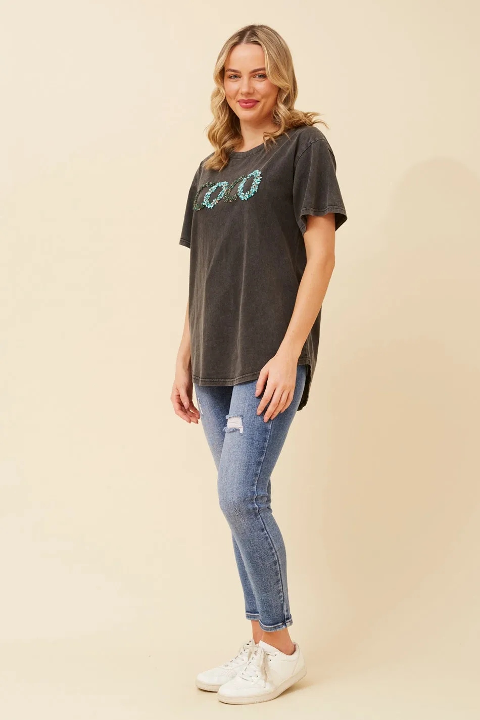 BINDI EMBELLISHED TEE