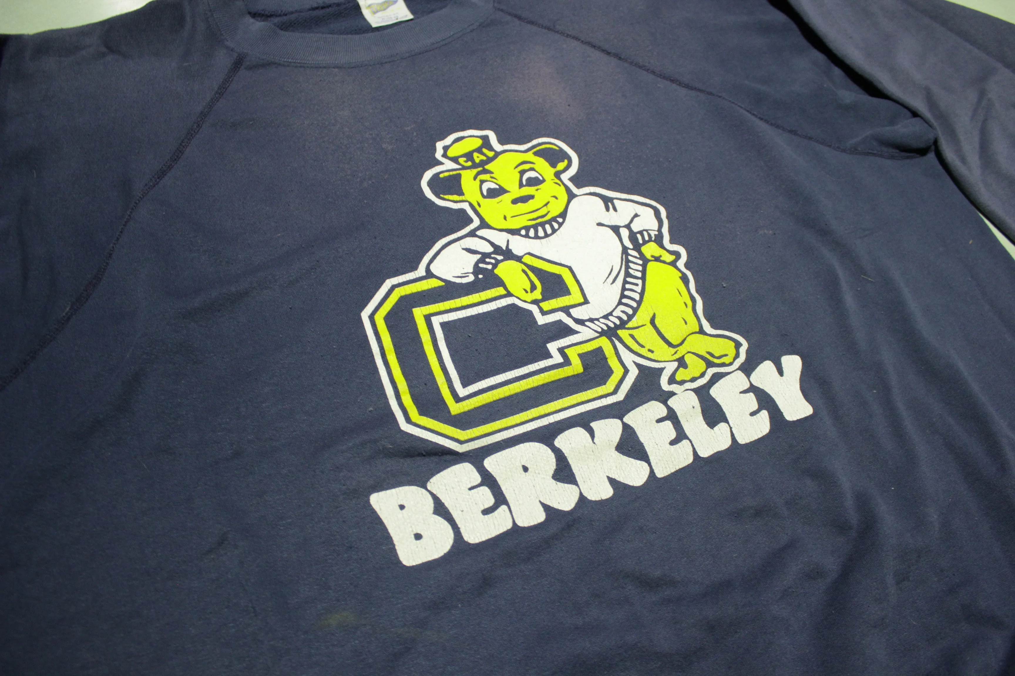 University of California Berkley Golden Bears Vintage 80's Made in USA Trench Sweatshirt